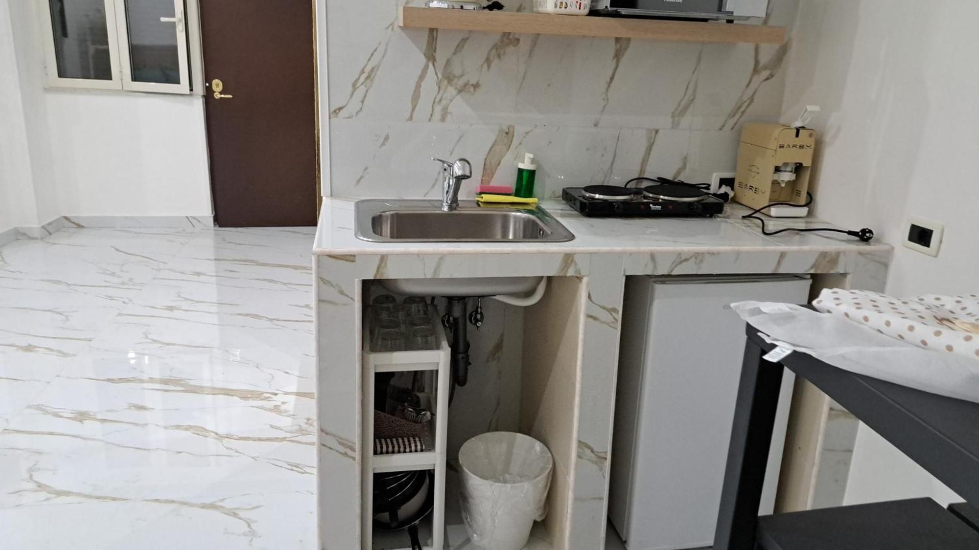 O Vascio E Nannin Apartment Napoli Bagian luar foto
